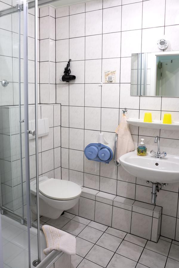 Pension Bei Schinderhannes Und Julchen Boppard Dış mekan fotoğraf